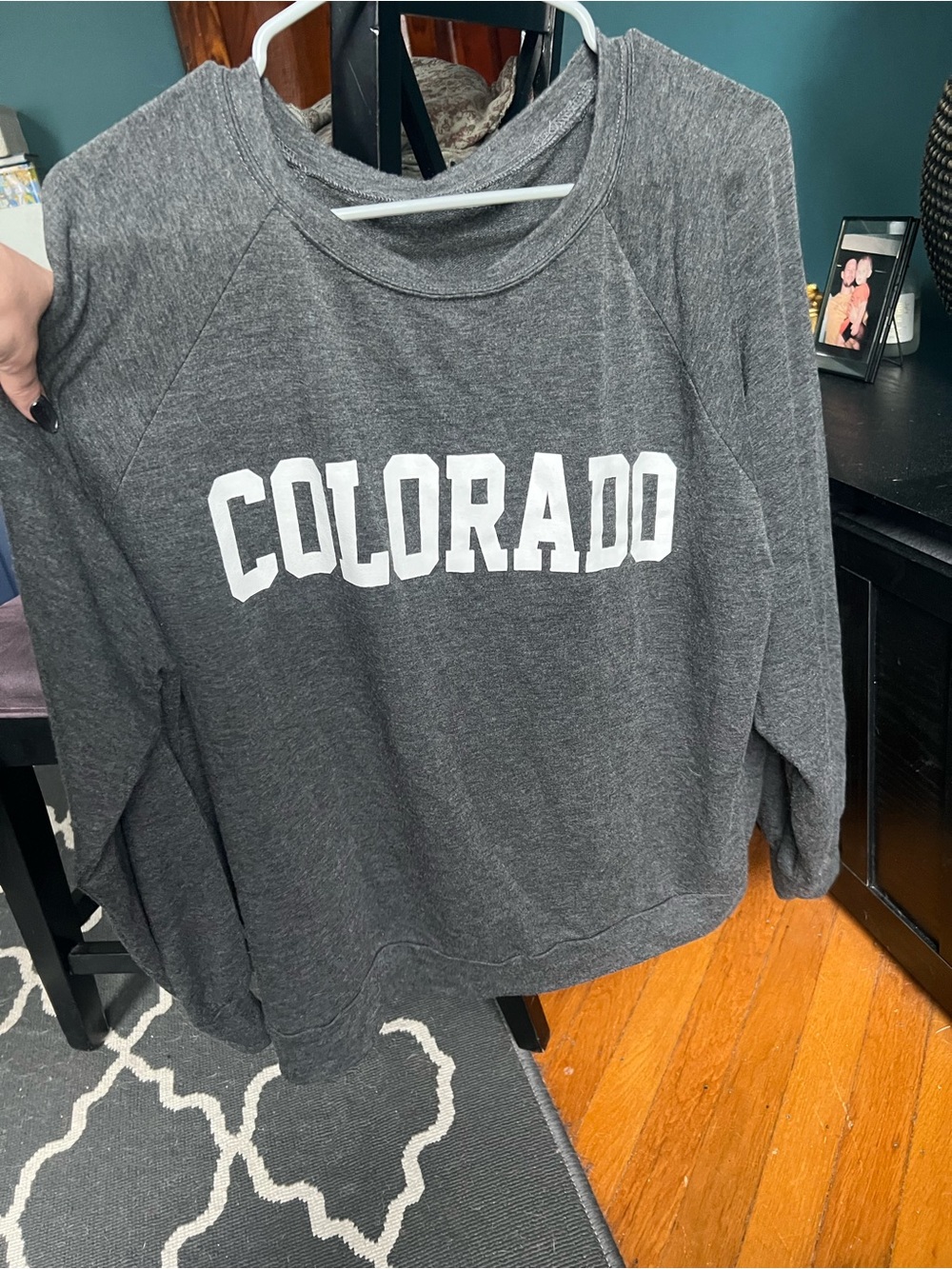 Altar'd State Charcoal Gray Colorado Pullover